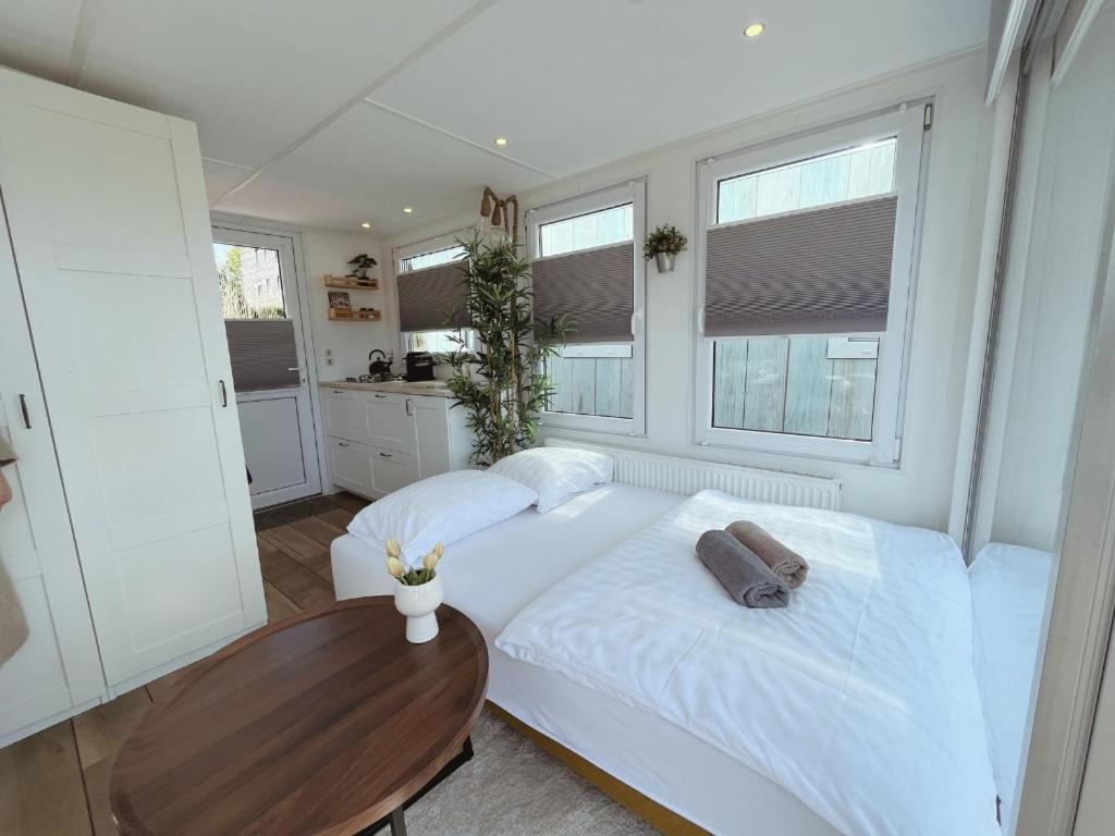 Tiny Lake Houses Near The Beach And Centre By Weltevreden Experience Zeewolde Esterno foto