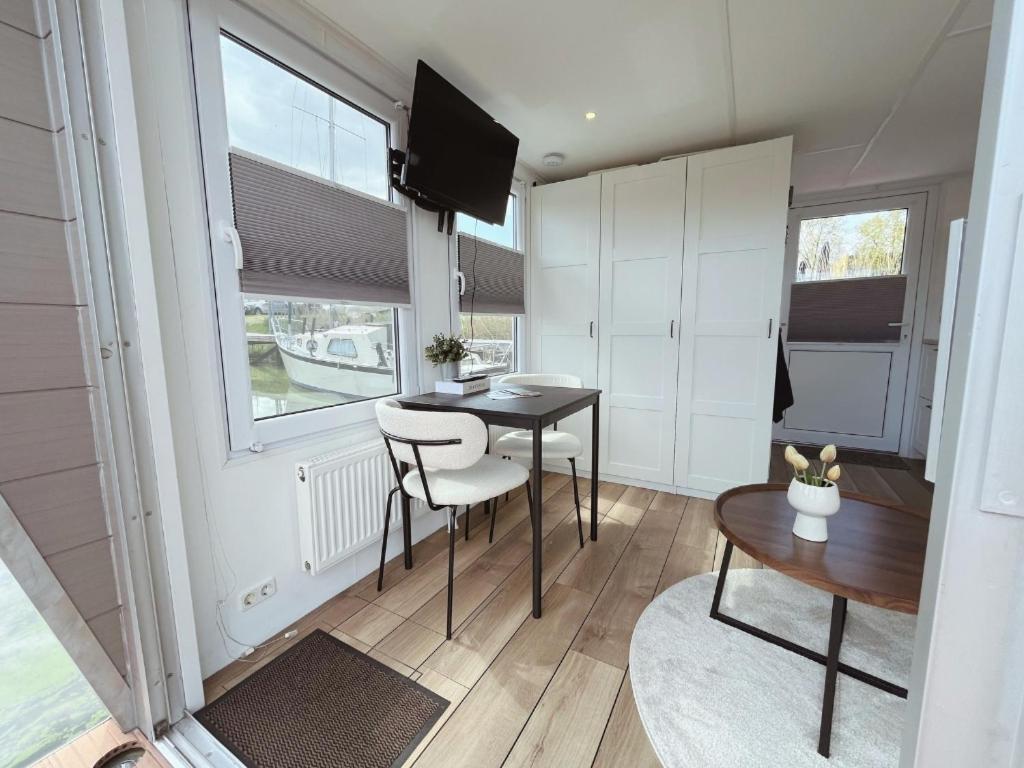 Tiny Lake Houses Near The Beach And Centre By Weltevreden Experience Zeewolde Esterno foto
