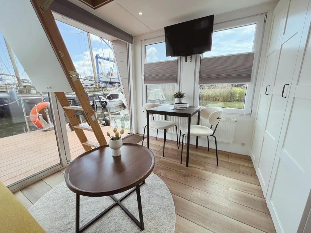 Tiny Lake Houses Near The Beach And Centre By Weltevreden Experience Zeewolde Esterno foto